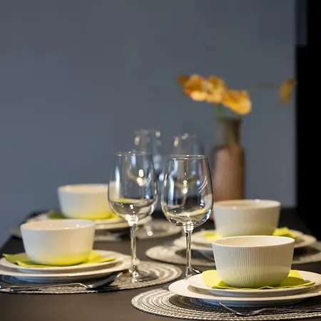 Exclusive Mostowa By Renters Prestige Lägenhet Poznań