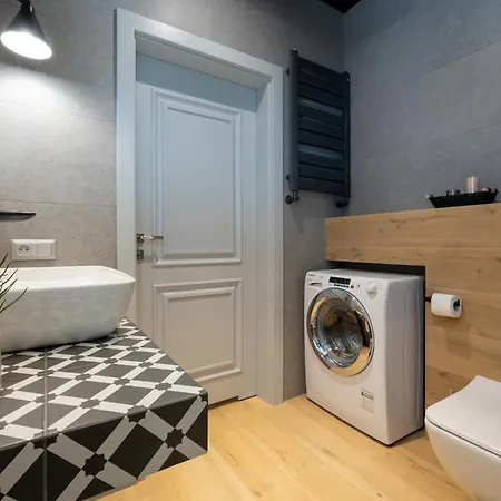Exclusive Mostowa By Renters Prestige Lägenhet Poznań
