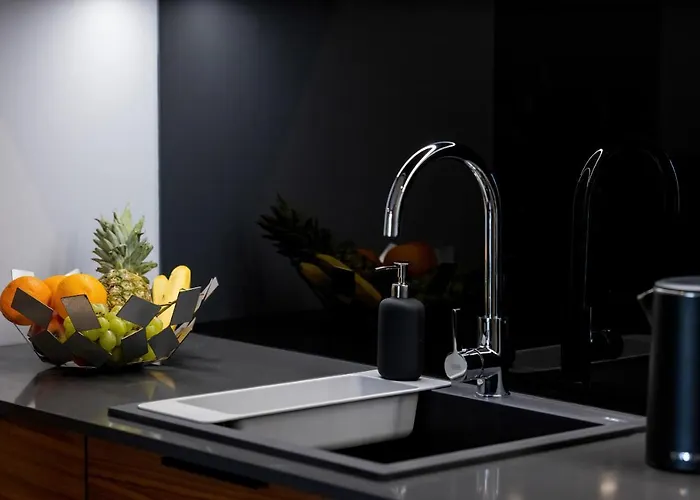 Exclusive Mostowa By Renters Prestige Apartment Poznan