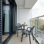 Apartment Exclusive Mostowa By Renters Prestige Poznan