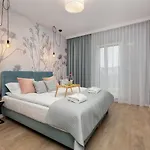 Exclusive Mostowa By Renters Prestige Poznan